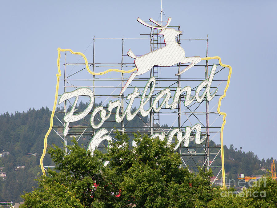 Portland Photograph - The Portland Oregon Sign aka The White Stag Sign in Portland Oregon 5D3432 by Wingsdomain Art and Photography