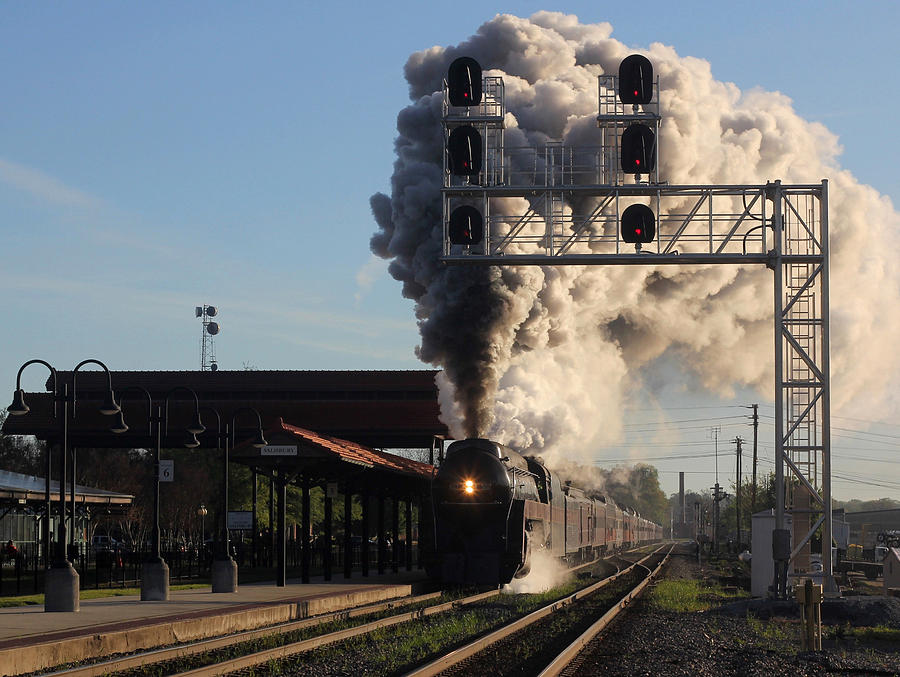 The Queen of Steam 6 Photograph by Joseph C Hinson