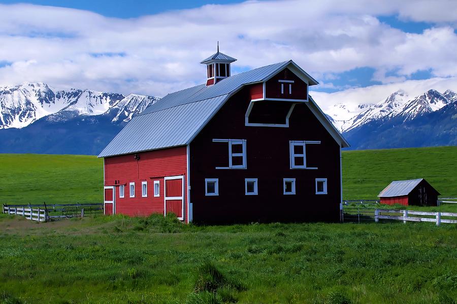 The Red Barn  Photograph by Don Siebel