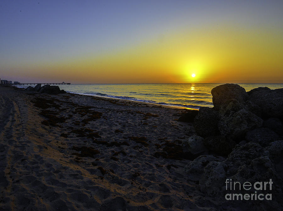Beach Photograph - The Rising Sun by Amanda Sinco