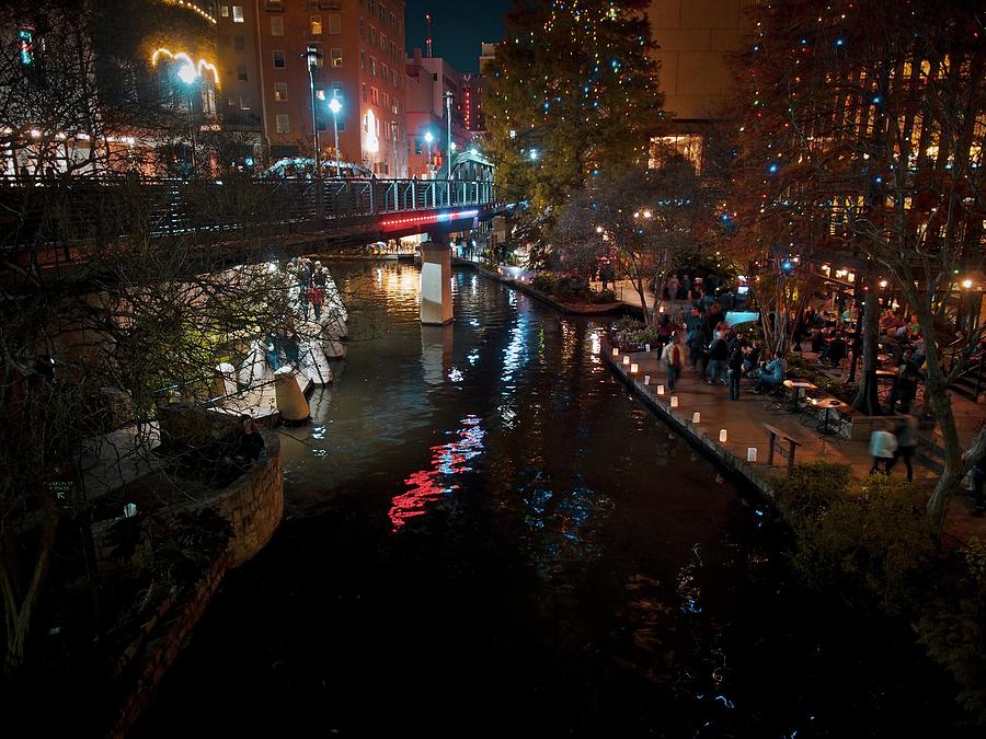 The River Walk Photograph by Linda Unger