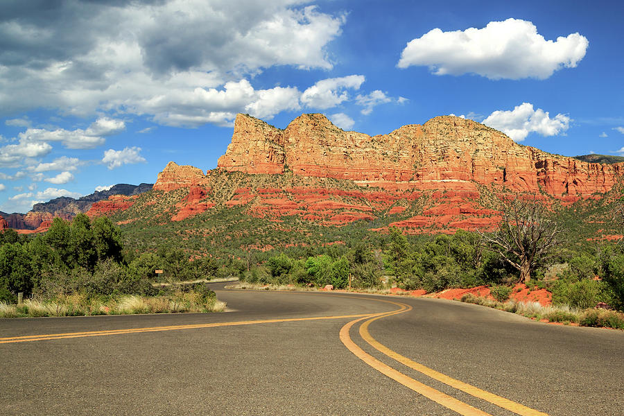 The Road To Sedona Photograph by James Eddy