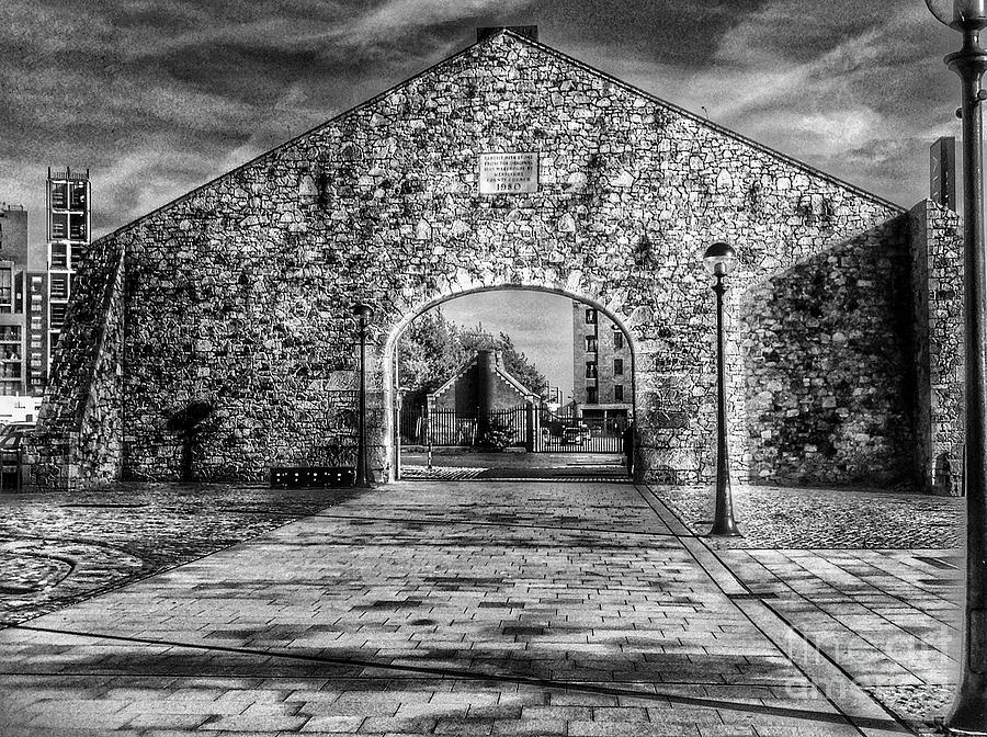 Liverpool Photograph - The Salthouse Gateway in Greyscale by Joan-Violet Stretch