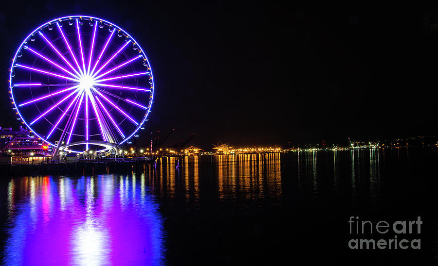 The Seattle Ferris Wheel Photograph by Deborah Klubertanz
