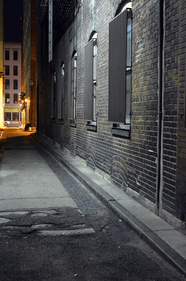Cincinnati Photograph - The Secret Alley by Kathy Barney