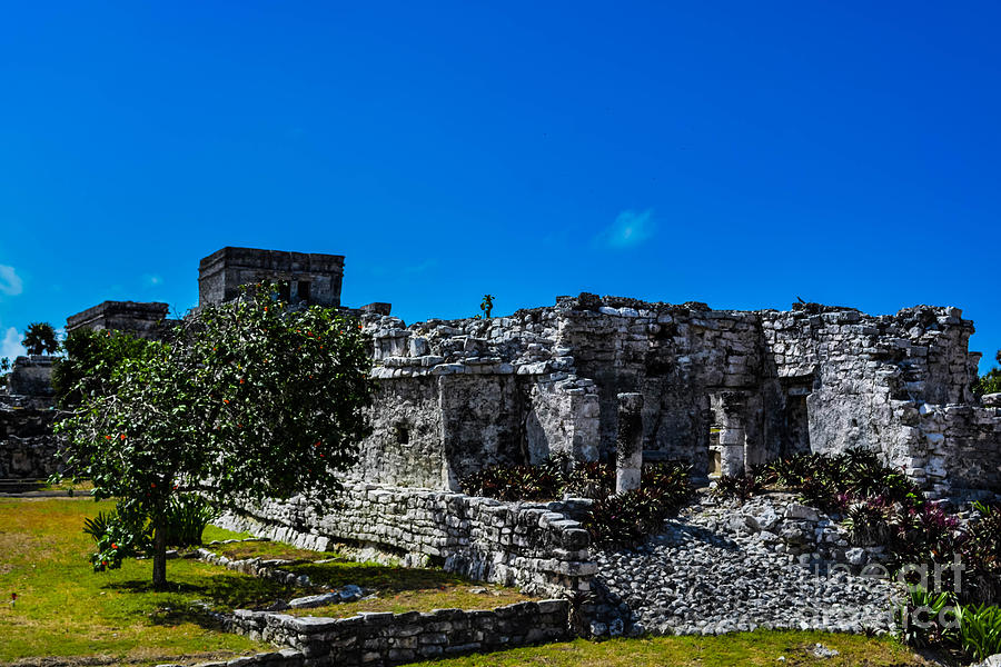 The Secret of Tulum Photograph by Gary Keesler
