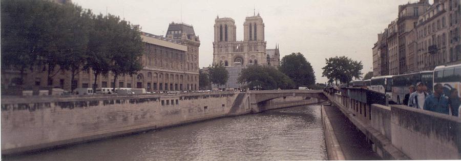 The Seine and Notre Dame Photograph by Christopher J Kirby