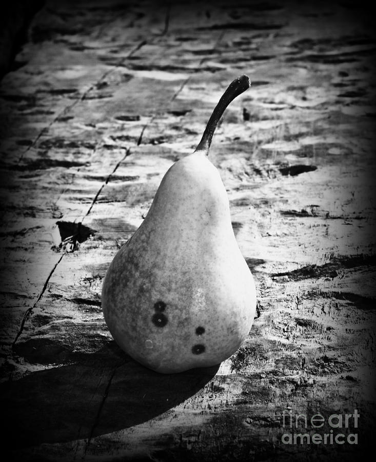 The Simple Pear Photograph by Clare Bevan