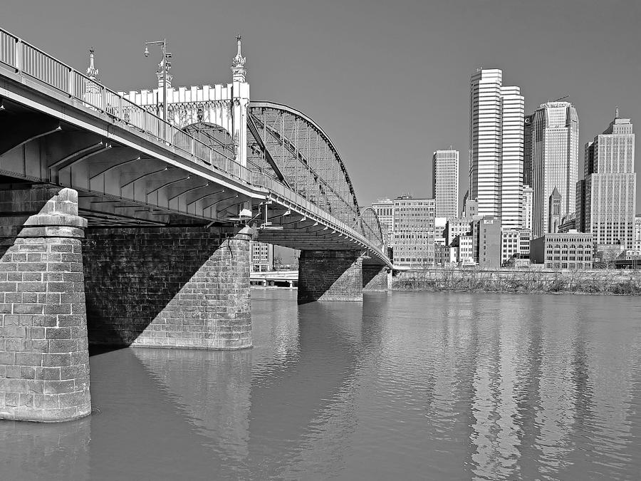 The Smithfield Street Bridge in Pittsburgh  Photograph by Digital Photographic Arts