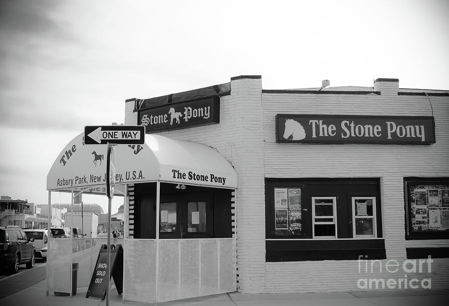 The Stone Pony - One Way Photograph by Colleen Kammerer