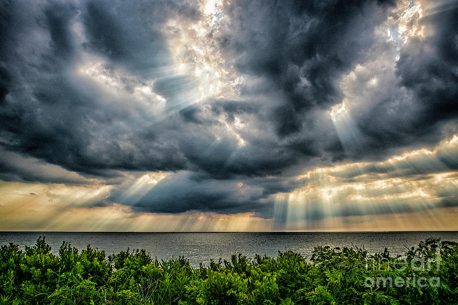 The Storm Approaches Photograph by Nick Zelinsky Jr