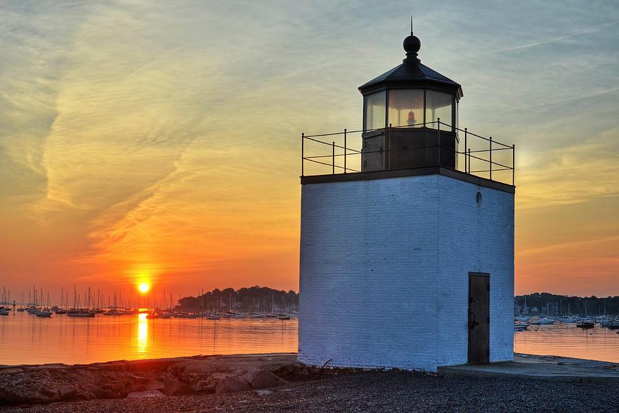 The sun rises on Derby Light in Salem MA Photograph by Toby McGuire