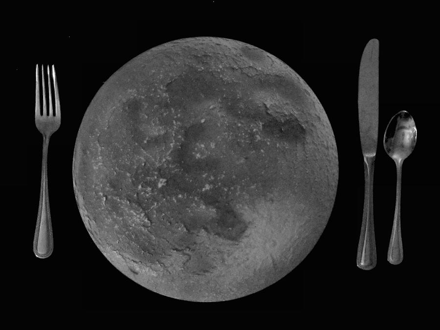 The Supper Moon Photograph by Lin Grosvenor