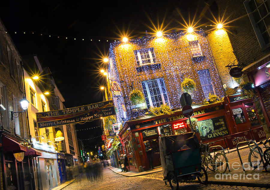 The Temple Bar at Night 4 Photograph by Alex Art