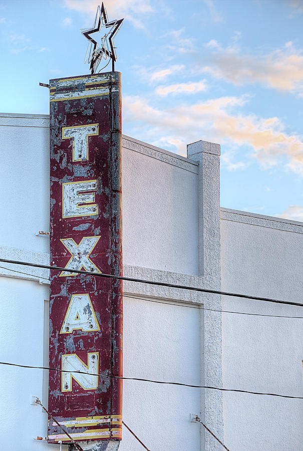 The Texan Theater Photograph by JC Findley