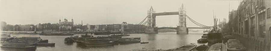 The Thames at Tower Bridge 1909 Photograph by Richard Reeve