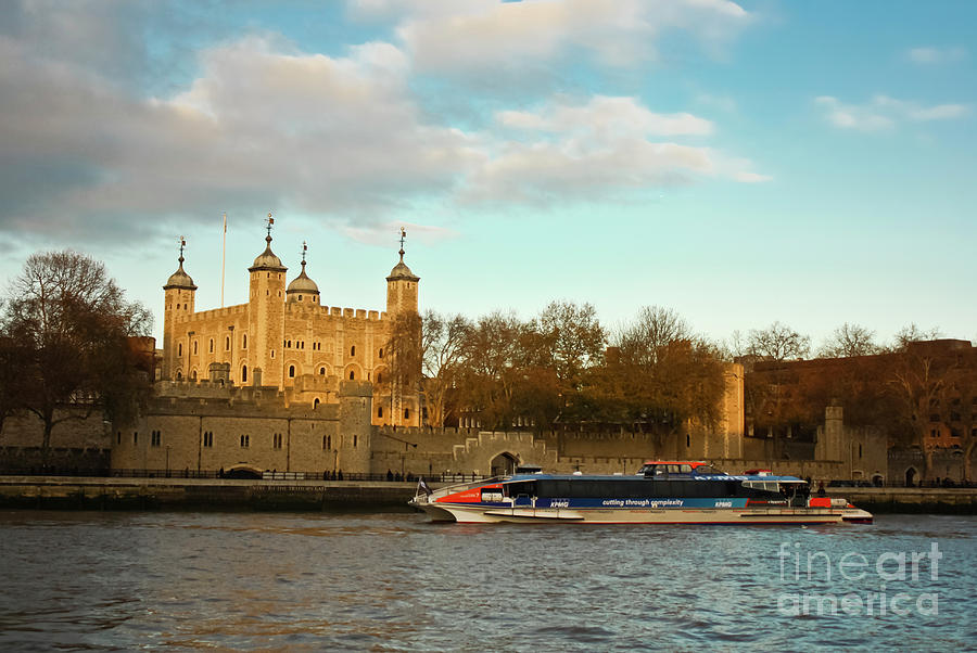 The Tower of London Photograph by Terri Waters