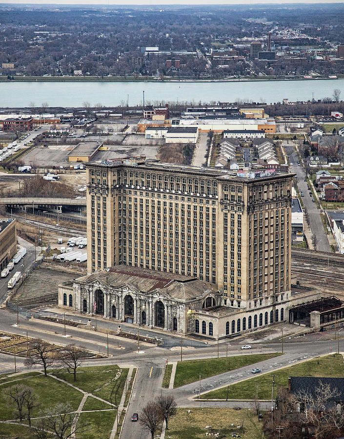 The Trains Don't Stop Here Anymore Photograph by Pat Eisenberger