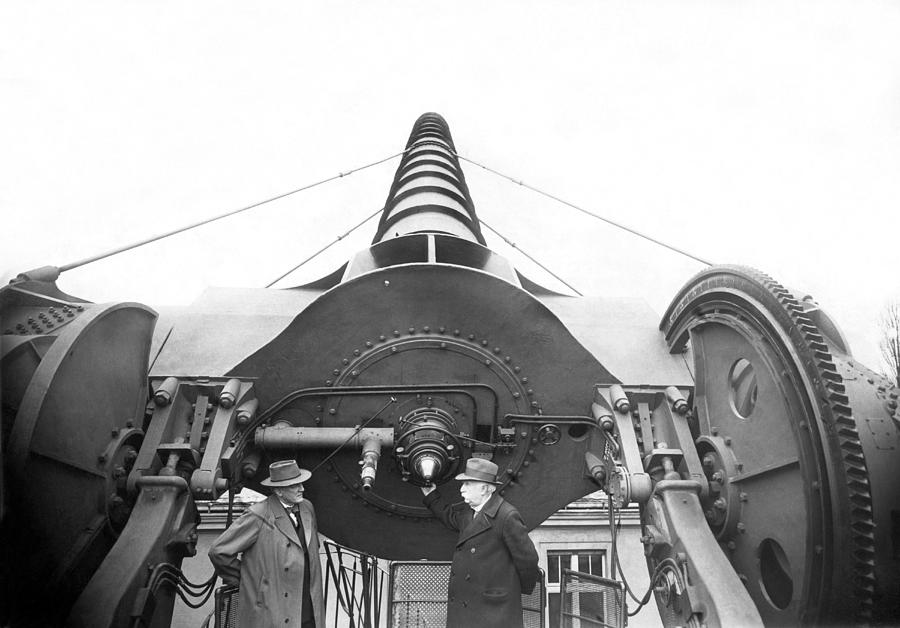 Berlin Photograph - The Treptow Giant Telescope by Underwood Archives