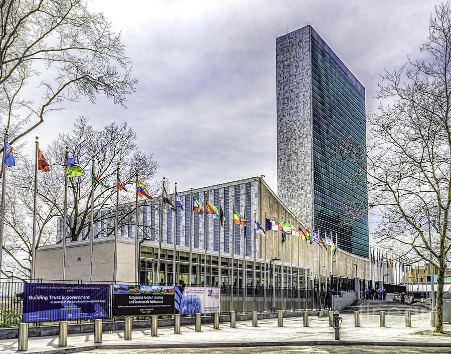The United Nations Building Photograph by Nick Zelinsky Jr