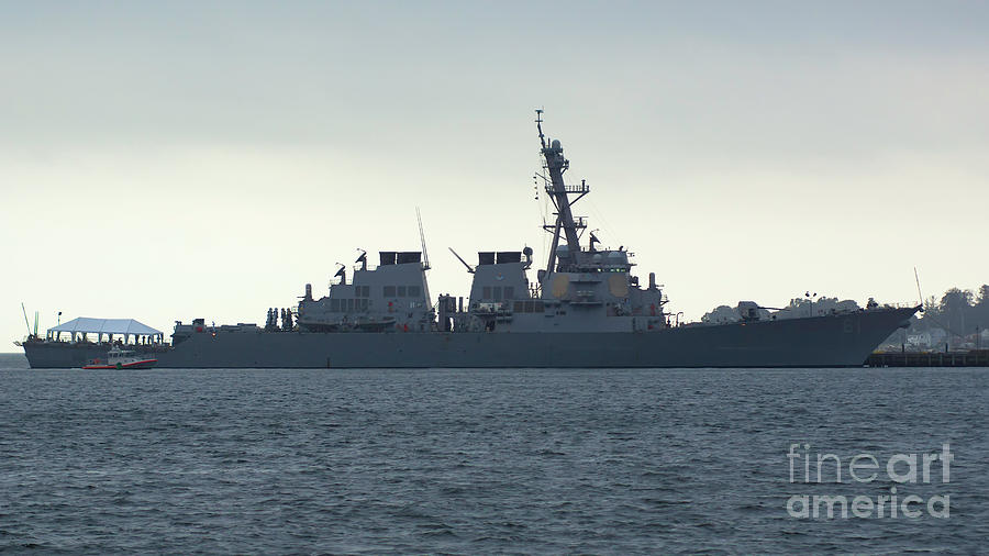 The USS Ramage Photograph by Joe Geraci