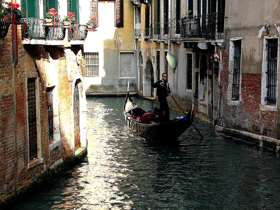 The Venetian Gondolier Photograph by Diane Height