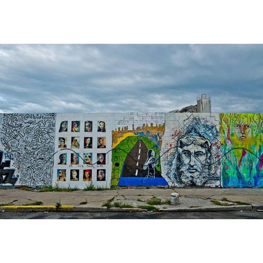 Streetart Photograph - The Wall #brooklyngraffiti by Visions Photography by LisaMarie