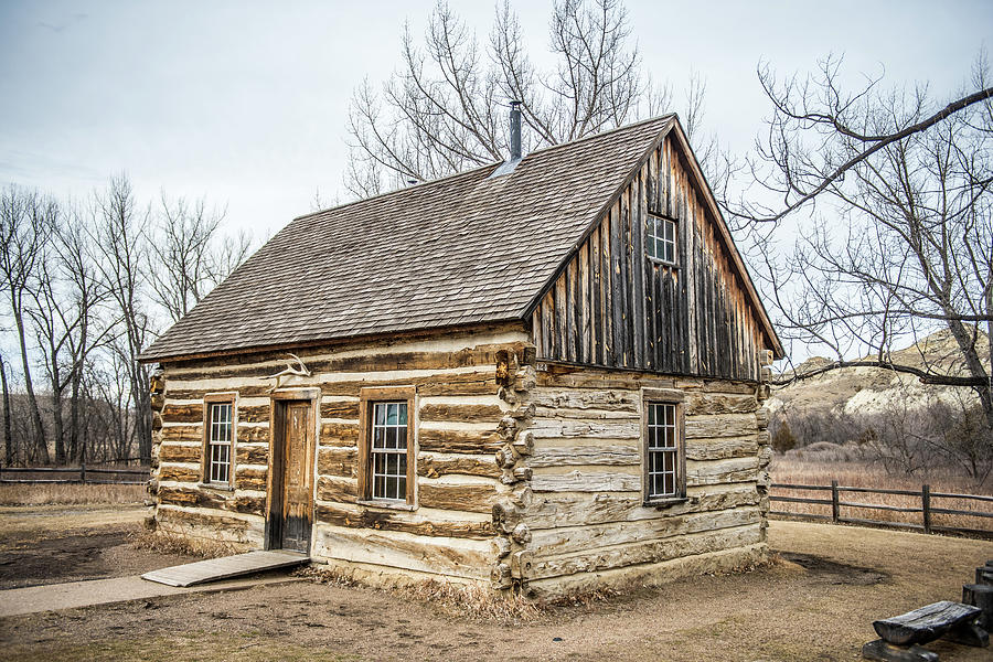 Theodore Roosevelt cabin end Photograph by Paul Freidlund