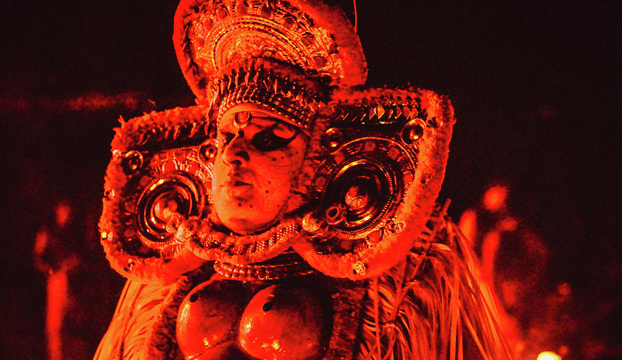 Theyyam Face Traditional makeup, Art From Kerala, India. Wallpapers. AI  generated 24002252 Stock Photo at Vecteezy