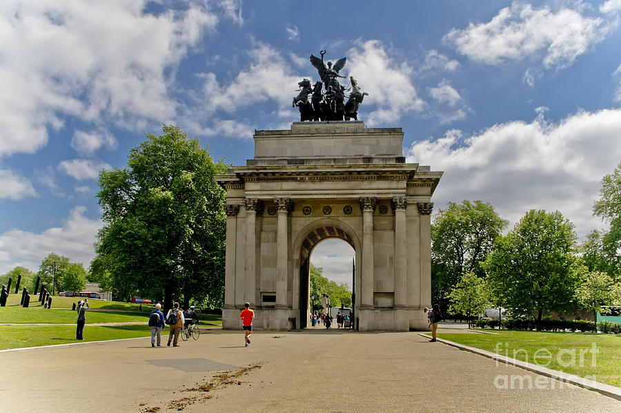 This is London. Wellington Arch. Photograph by Elena Perelman