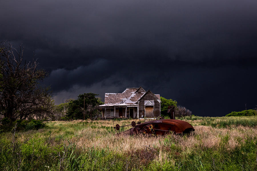 This Old House - Abandoned House And Cotton Gin In Texas Photograph