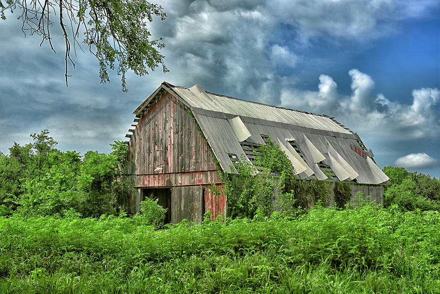 This Old Red Barn Photograph by Don Spenner