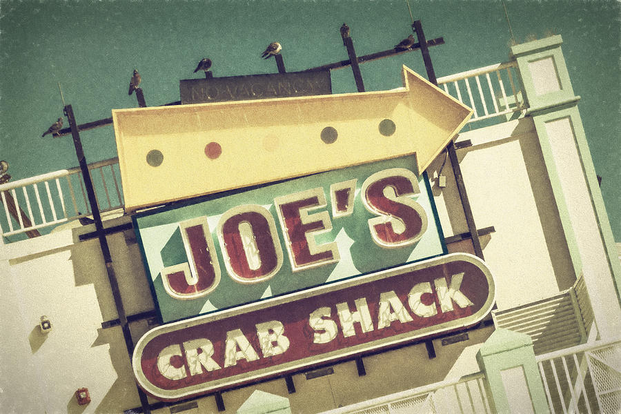 This Way to Joes Crab Shack Photograph by Joan Carroll