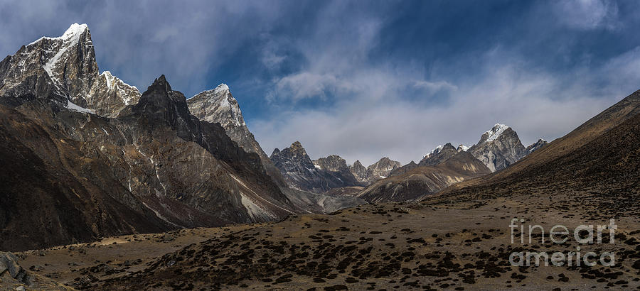 Thokla Pass Nepal Photograph by Mike Reid