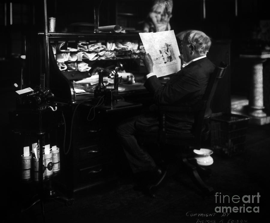 Thomas Edison Photograph - Thomas Edison Reading by Sad Hill - Bizarre Los Angeles Archive Thomas Edison Photograph - Thomas Edison Reading by Sad Hill - Bizarre Los Angeles Archive