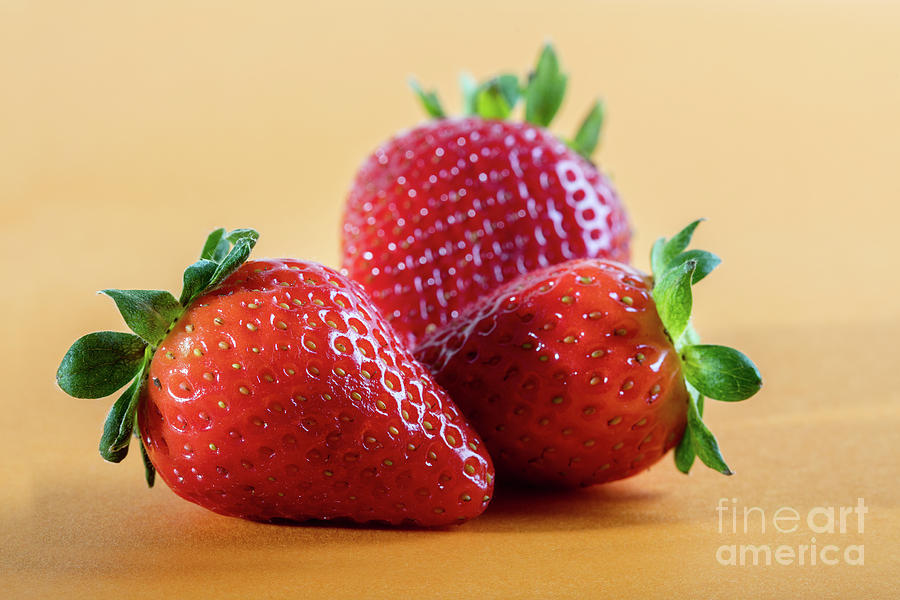 beautiful strawberry wallpapers