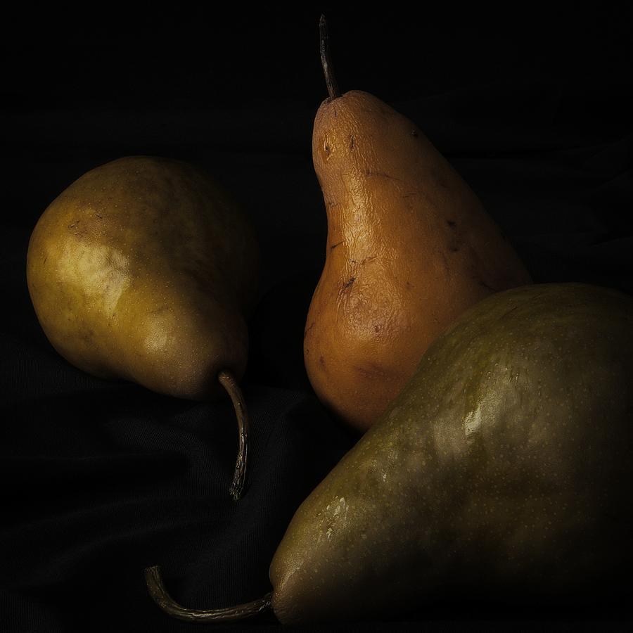 Three Pears Photograph by Richard Rizzo
