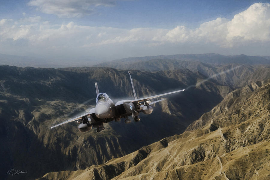 Top Gun Digital Art - Thunder Mountain Eagle by Peter Chilelli