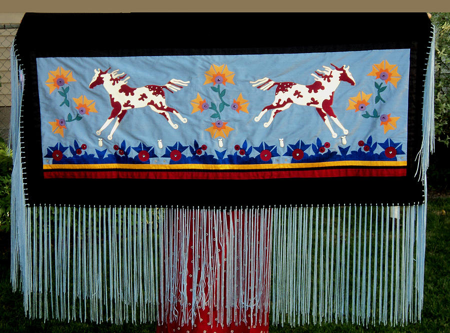 Thunder Pony by Chholing Taha Thunder Pony by Chholing Taha