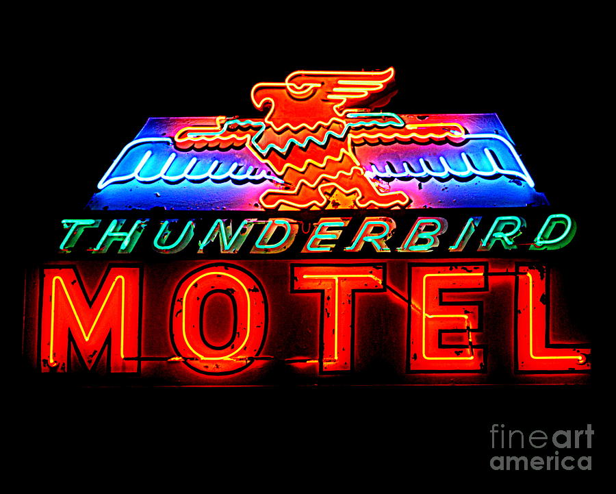 thunderbird motel show low