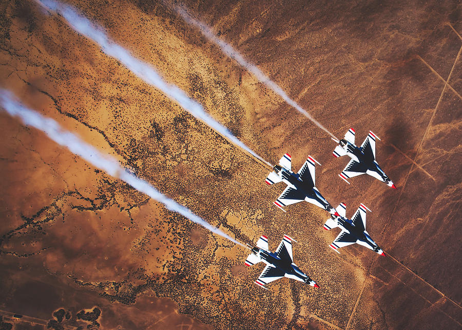 Thunderbirds In Diamond Roll Formation Photograph by Mountain Dreams