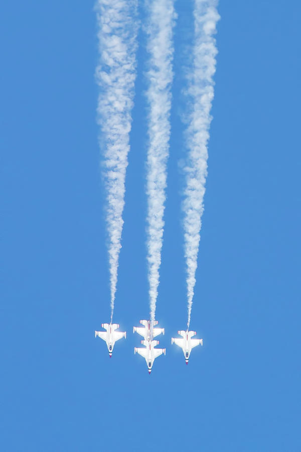 Jet Photograph - Thunderbirds of the USAF by Mark Andrew Thomas