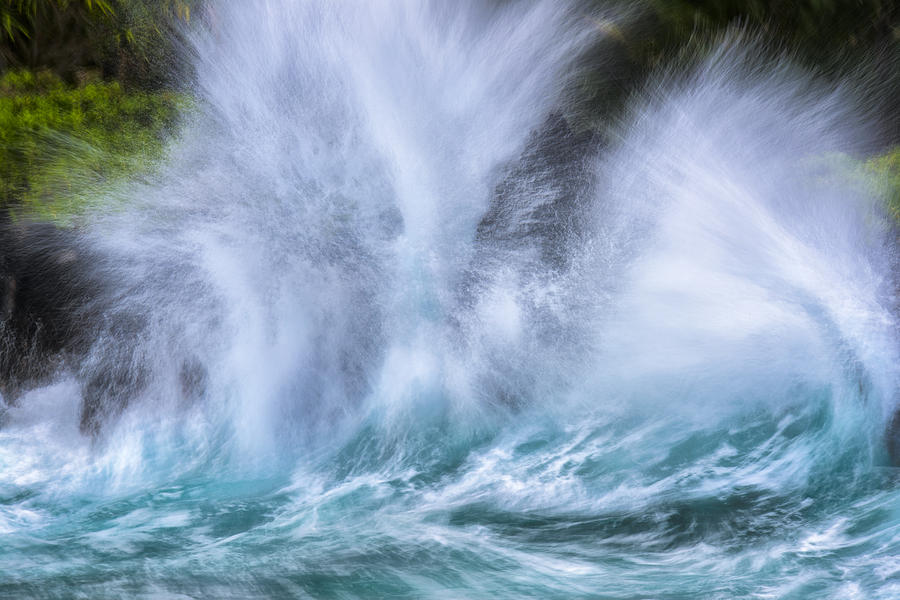 Thunderous Waves Photograph by Jon Glaser