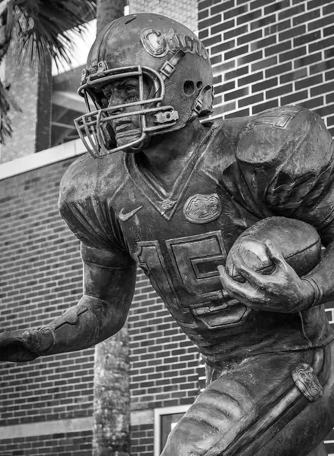 Tim Tebow Statue, Visit Gainesville