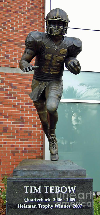 Tim Tebow Photograph - Tim Tebow by D Hackett