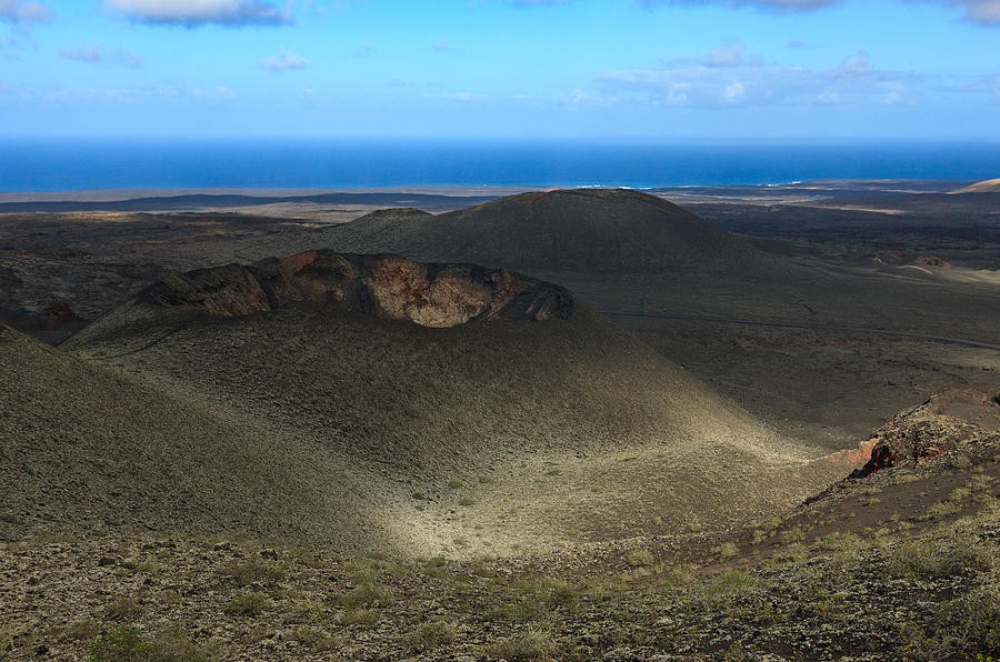 Timanfaya crater view Photograph by Johan Elzenga