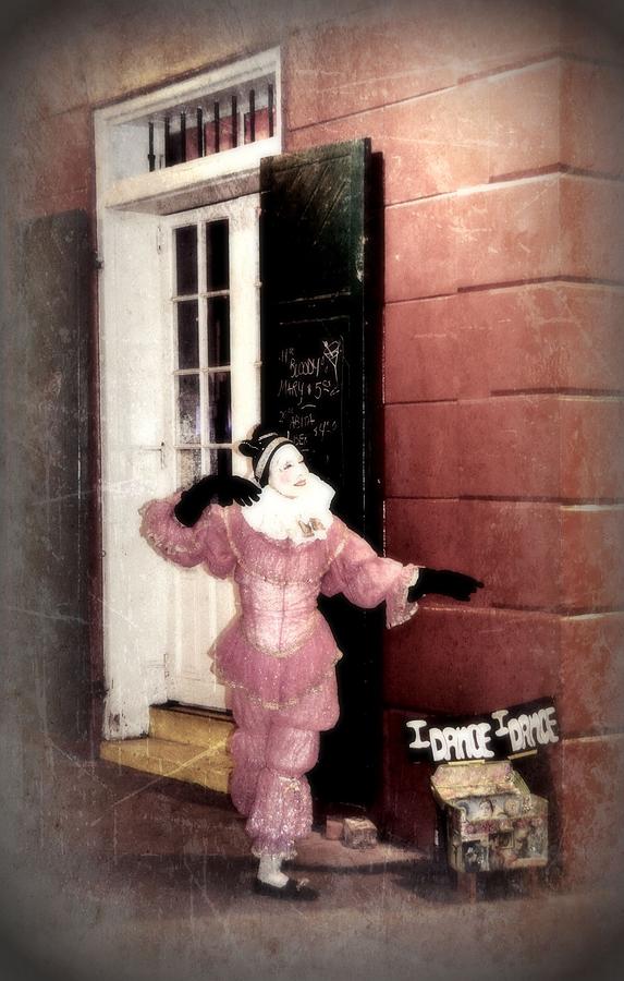 New Orleans Photograph - Tiny Dancer by Toni Abdnour
