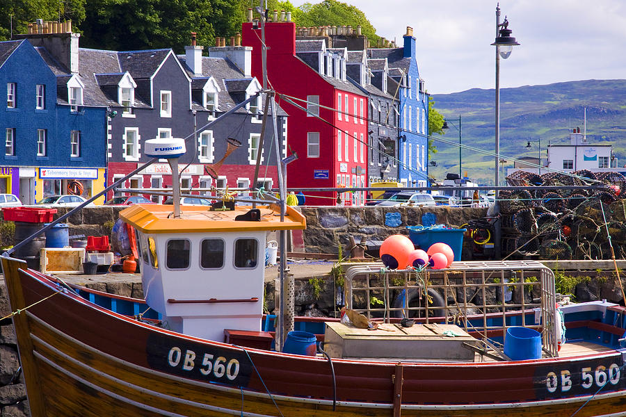 Tobermory Harbour Isle of Mull Photograph by John McKinlay
