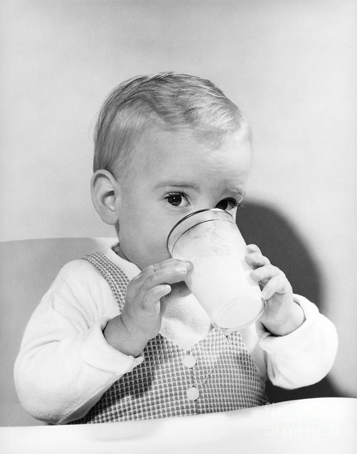 Toddler Drinking Milk, 1950s Photograph by O. Johnson/ClassicStock ...