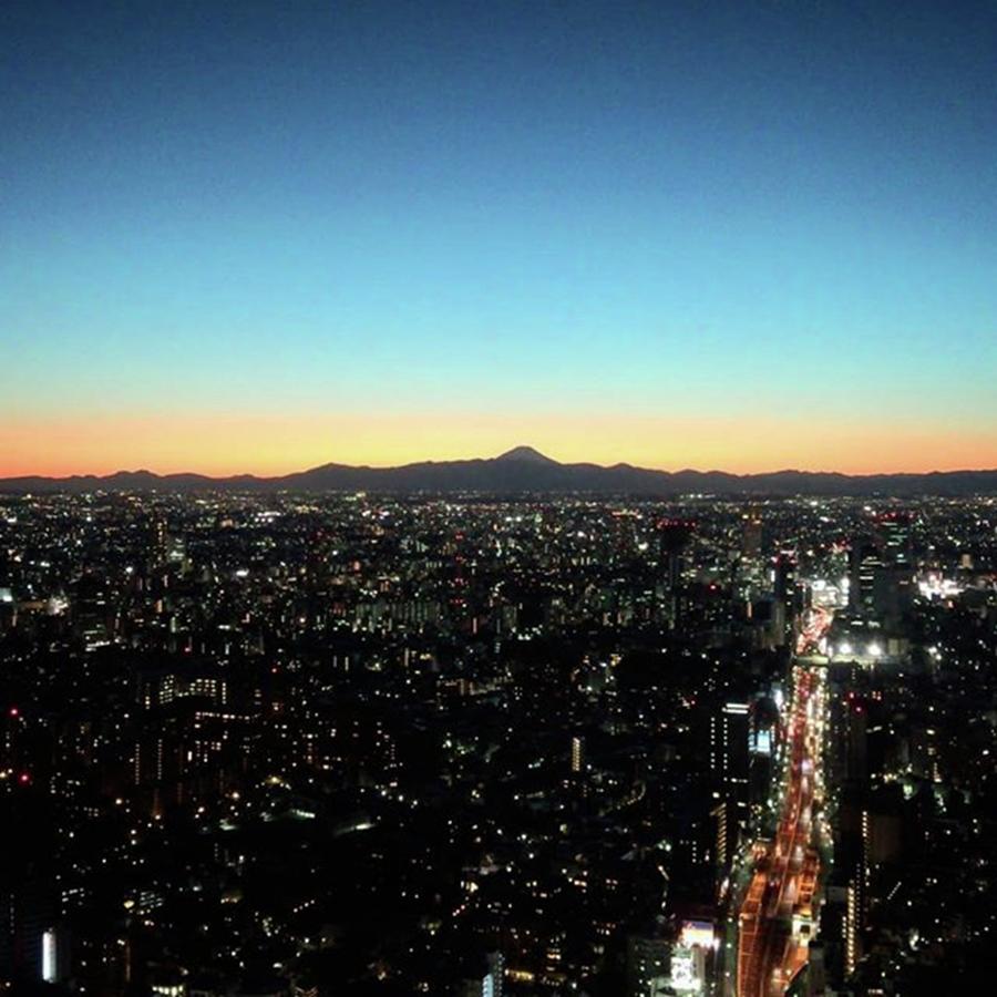 Sunset Photograph - #tokyo #roppongi #coucherdesoleil by Mayu Forest